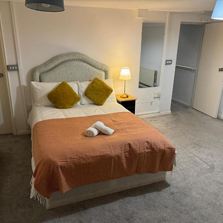 Modern En-Suite Rooms By Finsbury Park Station 8 Mins To King'S Cross By Tube London Bagian luar foto